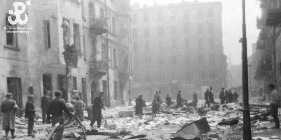 fot. 1944.pl