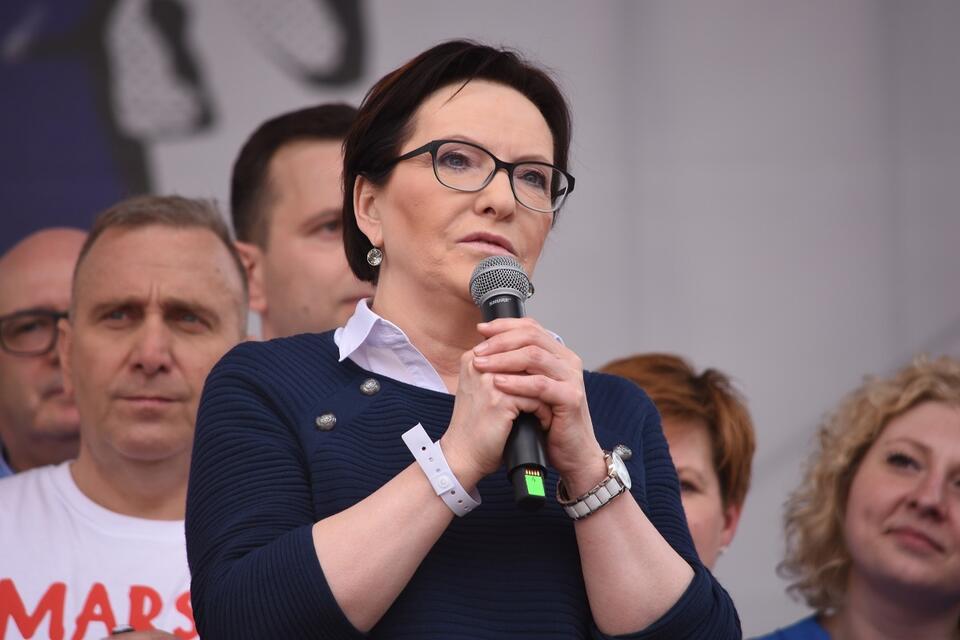 Ewa Kopacz na "Marszu Wolności" w 2017 r. / autor: Fratria
