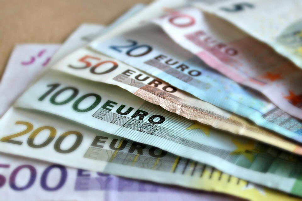 Za ostatnie pół roku UE zapłaciła Rosji 85 mld euro / autor: pixabay.com