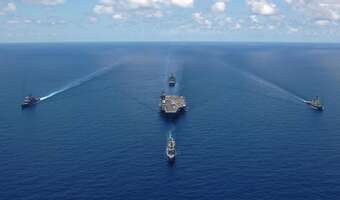 Amerykanie bombardują Iran na ostro