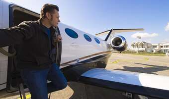 Globalni liderzy emisji to... miliarderzy!