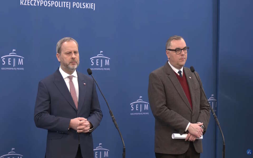 Na zdjęciu posłowie PiS Paweł Hreniak i Paweł Sałek / autor: Yt/PiS