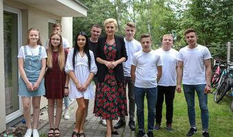 Pierwsza Dama u rodziny repatriantów z Ukrainy