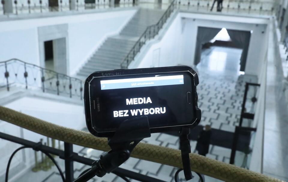 Protest pod nazwą 'Media bez wyboru' / autor: PAP/Tomasz Gzell