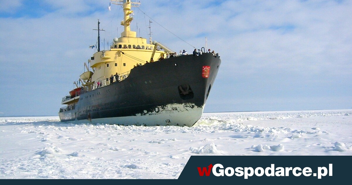Lód na Bałtyku, promy tylko w konwojach?