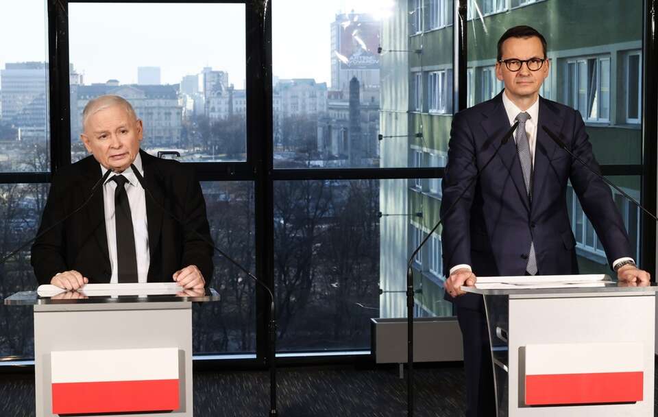 Jarosław Kaczyński i Mateusz Morawiecki / autor: PAP/Szymon Pulcyn