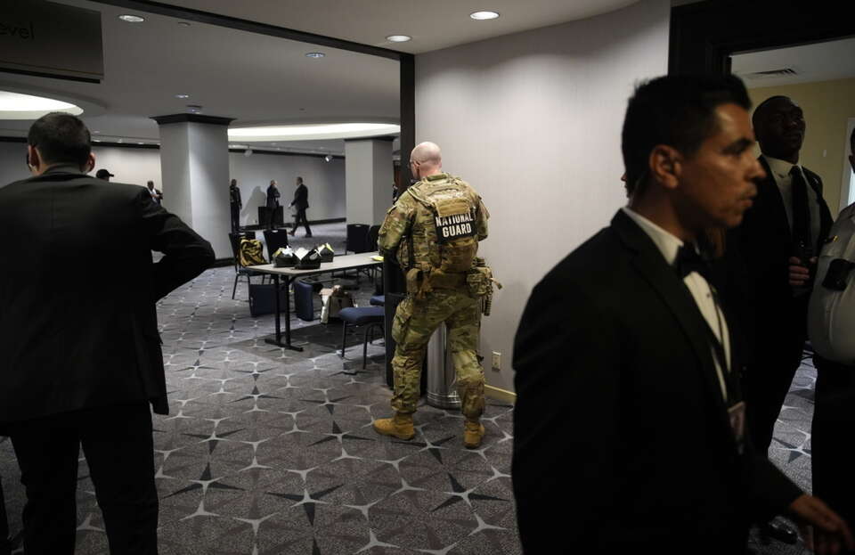 Strzelanina w Hilton Hotel w Waszyngtonie / autor: PAP/EPA