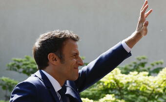 Macron wygrywa wybory prezydenckie we Francji