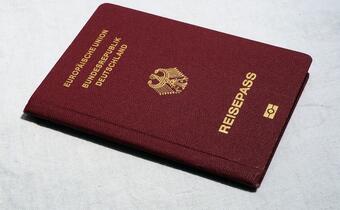 W Niemczech będą odbierać paszporty terrorystom