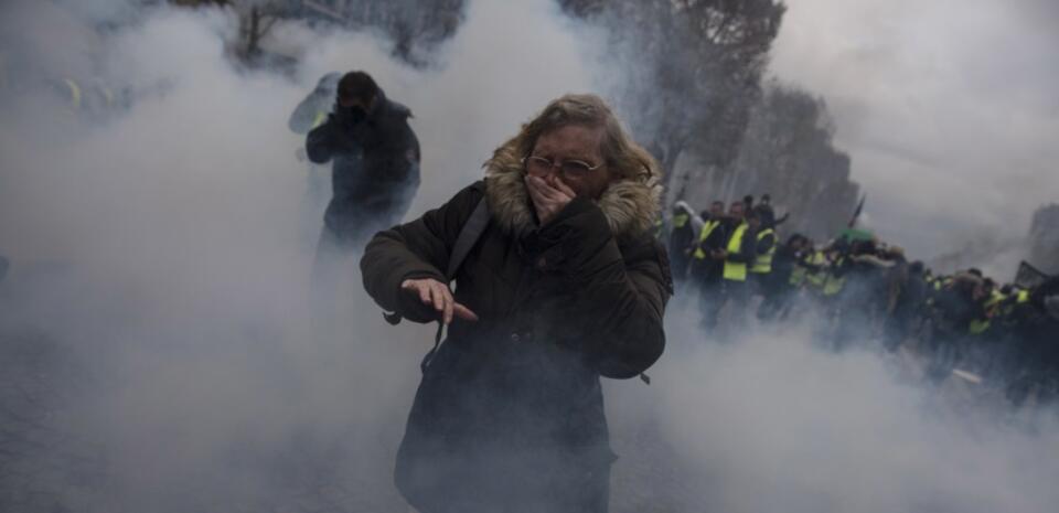 epaselect FRANCE FUEL TAXES PROTEST / autor: PAP/EPA/Julien de Rosa