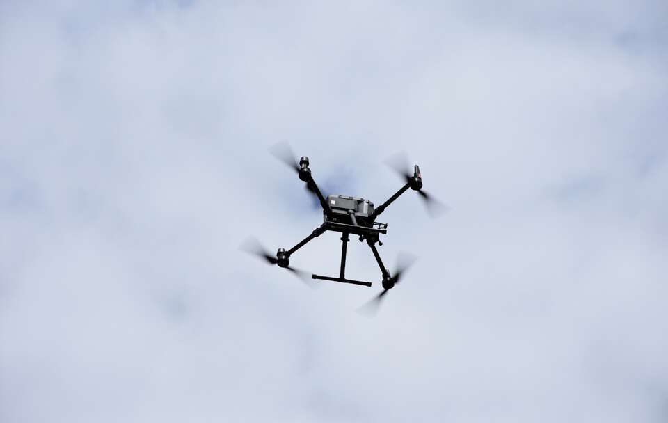 Dron / autor: Fratria