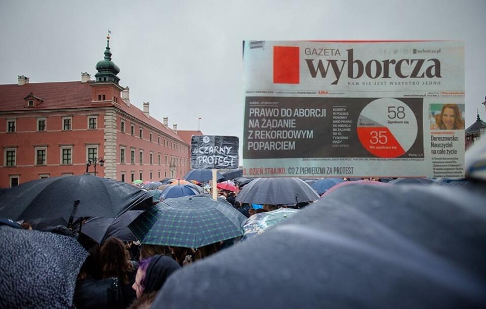 Czarny protest na pl. Zamkowym w Warszawie / autor: Fratria; Gazeta Wyborcza