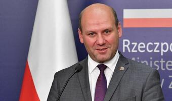 Wiceszef MSZ: Polska nie może zrobić ani jednego kroku wstecz