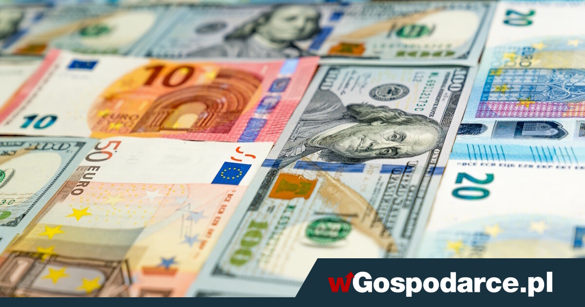 USD/PLN odbija od 3,70 PLN