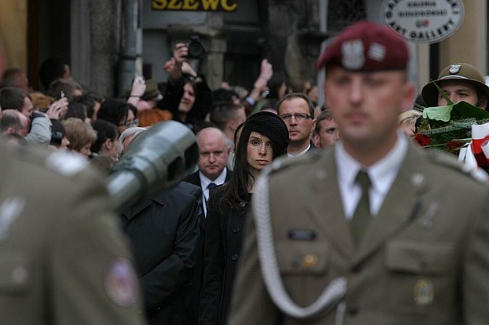 Marta Kaczyńska na pogrzebie Pary Prezydenckiej. Fot. prezydent.pl