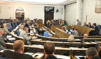 Senat przeciw wyłączeniu „ustawy kominowej” względem członków zarządu BGK