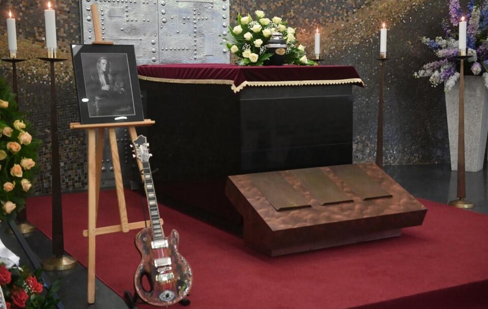 Uroczystość pogrzebowa założyciela TSA Andrzeja Nowaka / autor: PAP/Radek Pietruszka