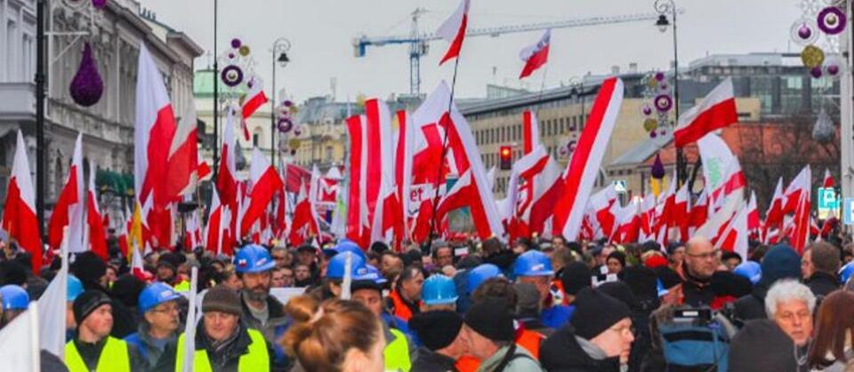 Marsz PiS 13 grudnia 2015 roku, fot. wPolityce.pl