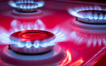 Gazprom zatłacza magazyny gazu w Niemczech, ceny na giełdzie w dół