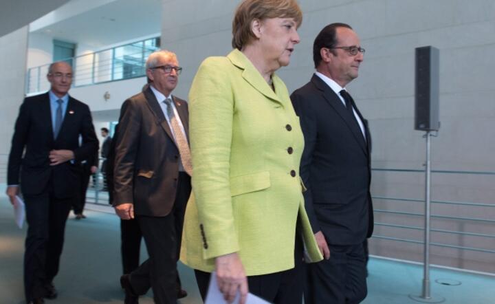 Angela Merkel, Francois Hollande i Jean-Claude Juncker na spotkaniu 1 czerwca fot. PAP / EPA MAURIZIO GAMBARINI