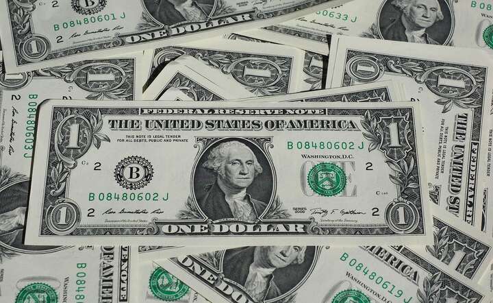 W trakcie czwartkowej sesji obserwujemy dosyć spokojne zachowanie EUR/USD / autor: Pixabay