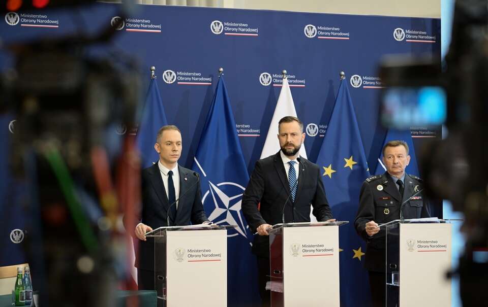 Konferencja w MON / autor: PAP/Przemysław Piątkowski