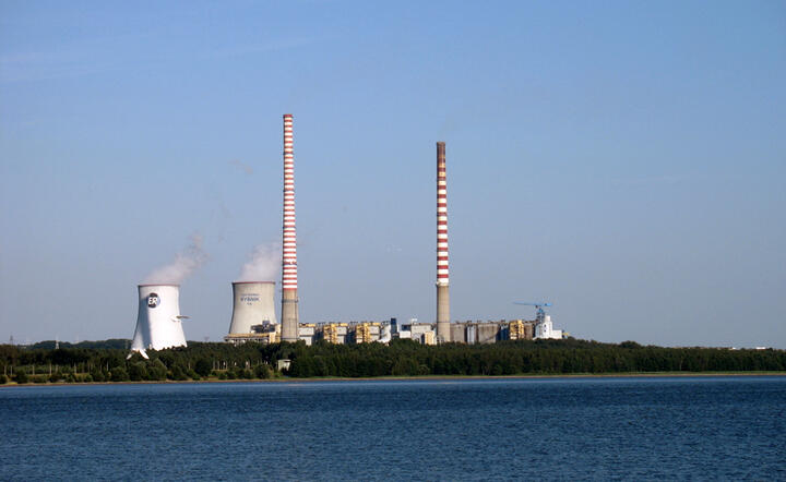 Elektrownia Rybnik. By Szymcar at pl.wikipedia, CC BY-SA 2.5, https://commons.wikimedia.org/w/index.php?curid=8292502