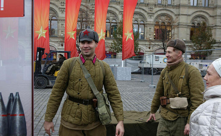 Obchody święta 7 listopada roku na Placu Czerwonym w Moskwie / autor: Fratria
