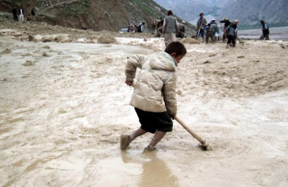Fot. PAP/EPA/MUHAMMAD SHARIF
