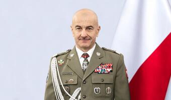 Gen. Rajmund Andrzejczak zrezygnował ze stanowiska