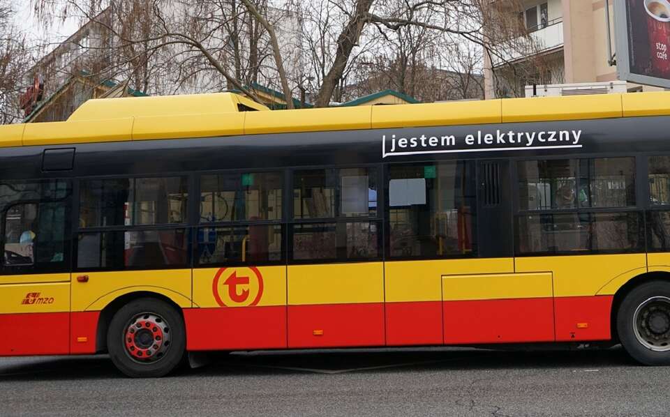 Ostrzelał autobus w Warszawie. Jest już w rękach policji