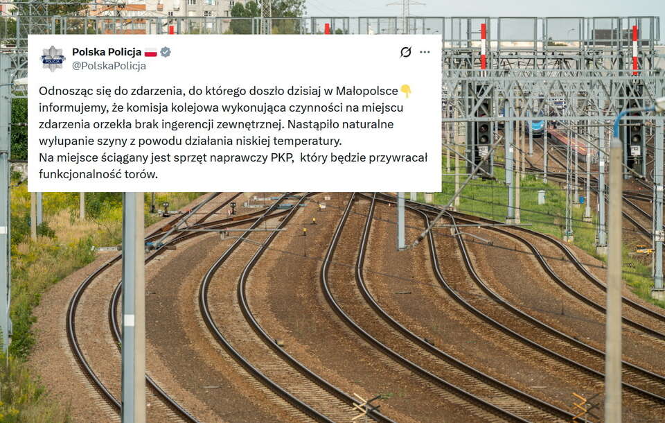 20 stycznia po godzinie 21.00 doszło do wykolejenia dwóch wagonów pociągu Polregio na trasie Miechów - Słomniki w woj. małopolskim. / autor: Fratria