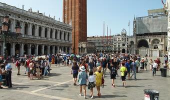Turysto: w Wenecji tylko na stojąco