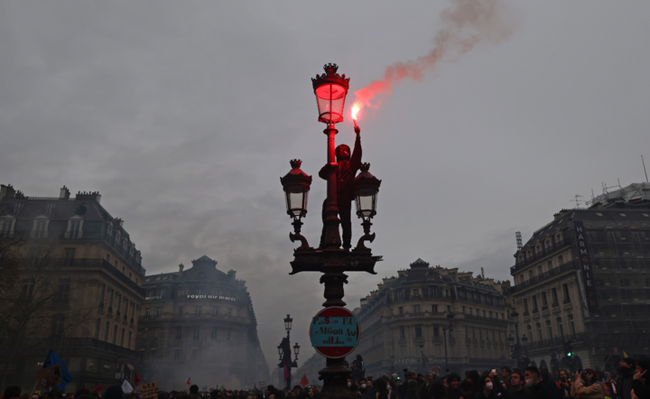 Protesty w Paryżu / autor: PAP/EPA/MOHAMMED BADRA