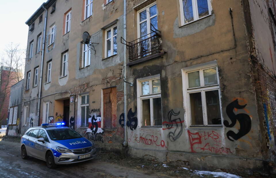 Minionej doby z wychłodzenia zmarły trzy osoby, a od początku listopada 42 osób / autor: PAP/Zubrzycki Marian