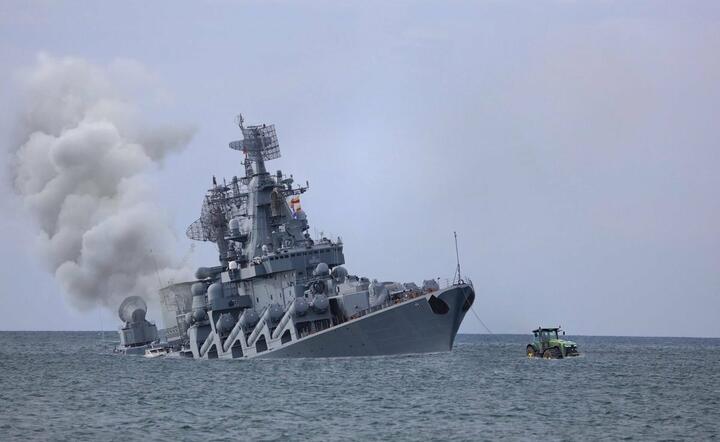 tonący krążownik Moskwa / autor: Fred Wellman/ Twitter