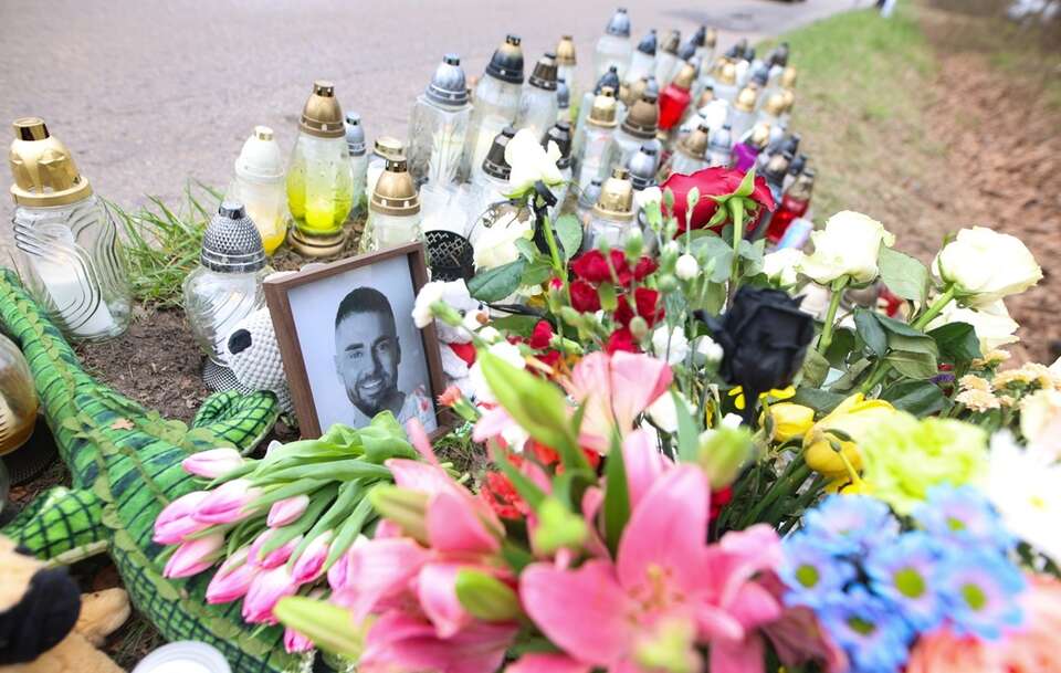 Prokuratura sprzeciwiła się inicjatywie Dody ws. Litewki / autor: ) PAP/Art Service