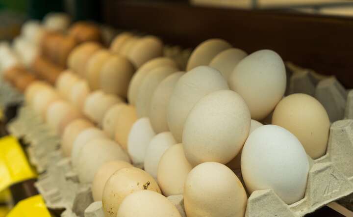 Czy taki widok w sklepach i na targowiskach stanie się rzadkością? / autor: Fratria / AS