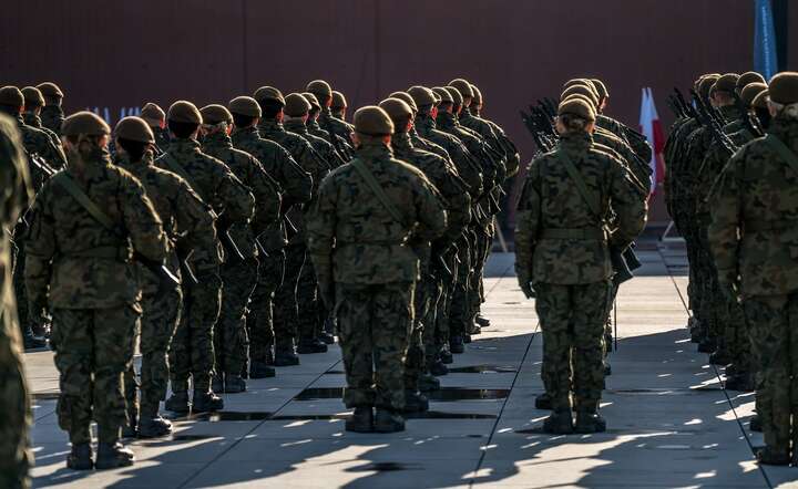Rusza pierwsza w 2026 r. tura szkoleń wojskowych w ramach Dobrowolnej Zasadniczej Służby Wojskowej. ZDJĘCIE ILUSTRACYJNE / autor: Fratria /AS
