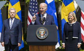 Biden: Szwecja i Finlandia spełniają wszystkie kryteria NATO