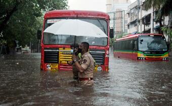 Kataklizm w Indiach! Ewakuowano ponad 1,1 mln osób