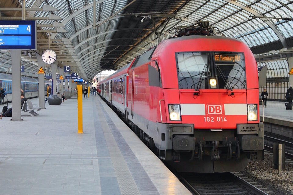 Deutsche Bahn  / autor: pixabay.com