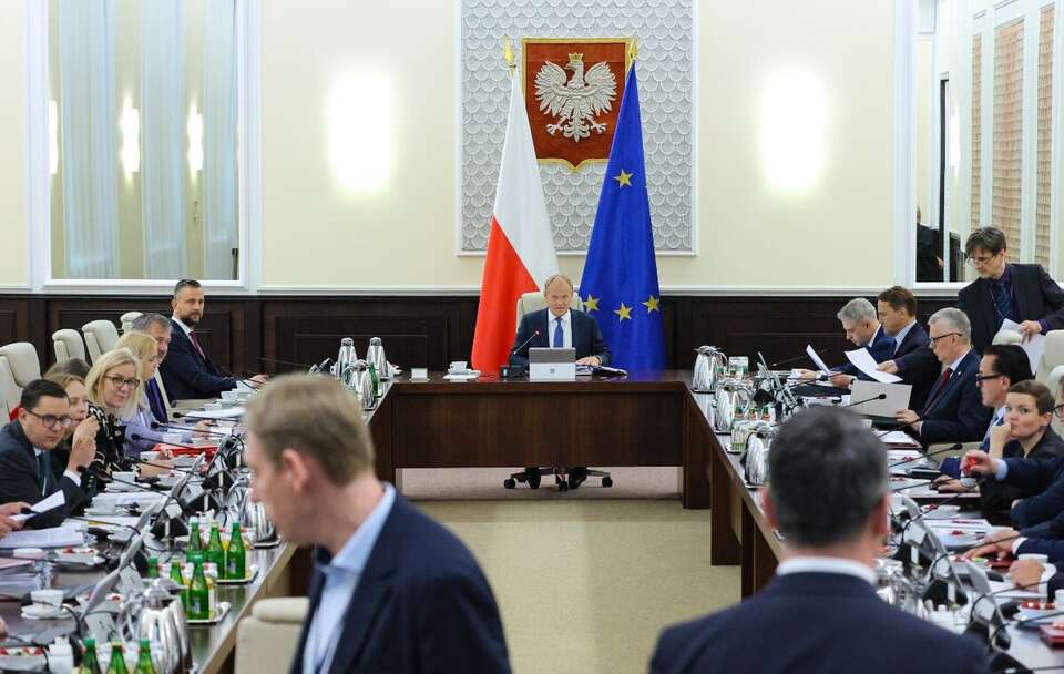 Mniejszości a powstanie rządu. „Nieuprawniony przywilej”