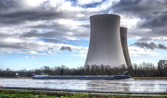 Francja zamyka swoją najstarszą elektrownię jądrową
