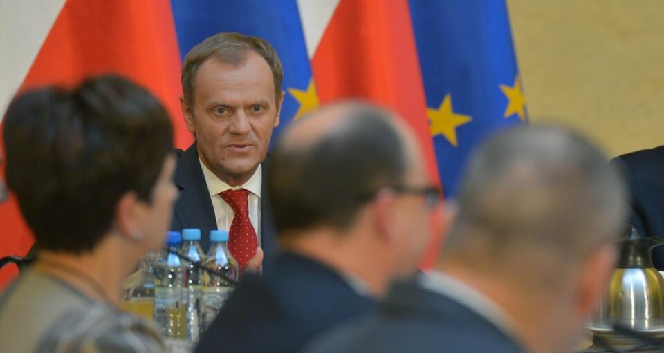 Premier na spotkaniu z wojewodami. Fot. PAP / Radek Pietruszka