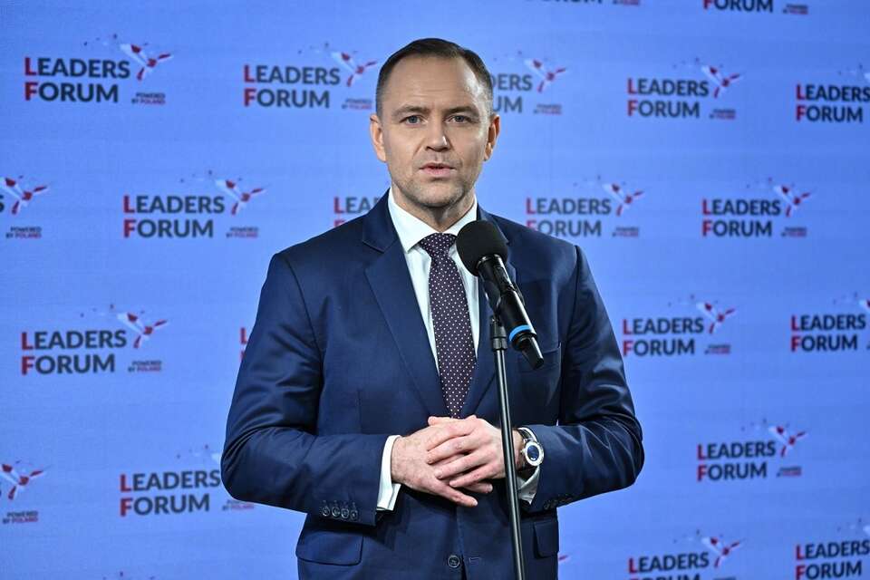  Prezydent RP Karol Nawrocki podczas spotkania z polskimi mediami w Polish Business Hub w Davos. / autor: PAP/Piotr Nowak