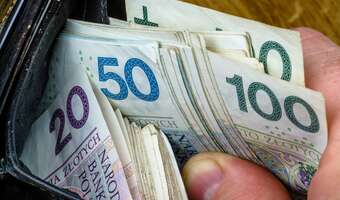 Dramat! Polacy już masowo walczą o finansową płynność