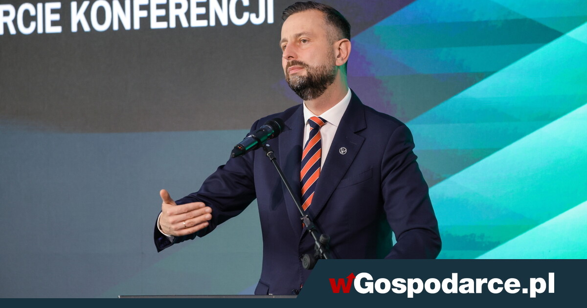 MON: sześć ofert na okręty podwodne dla Polski