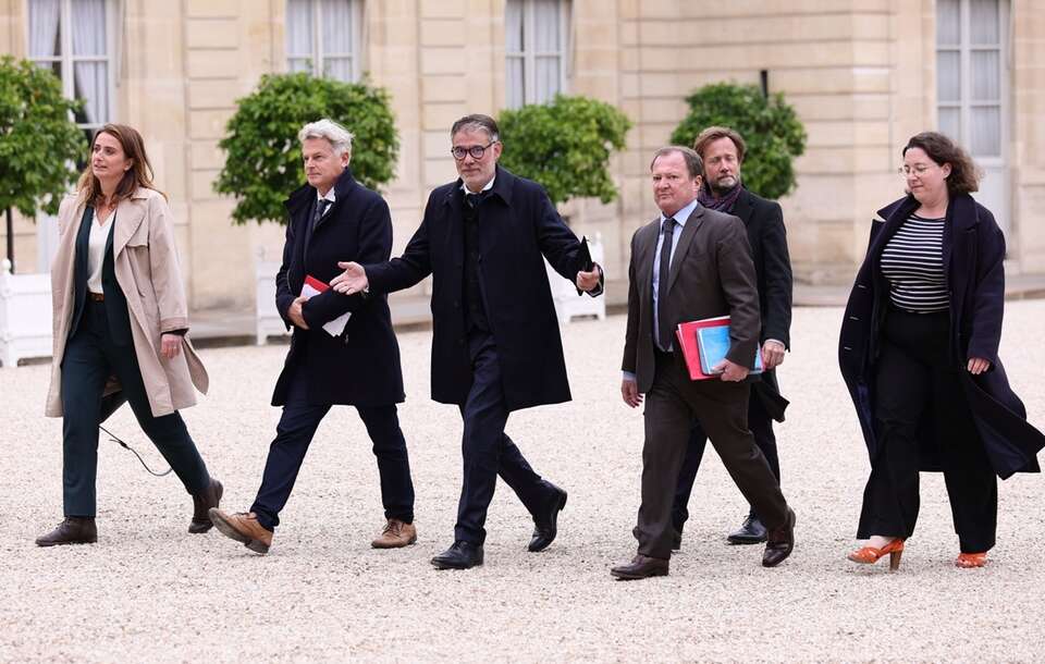 Spotkanie liderów partii we Francji / autor:  EPA/Teresa Suarez Dostawca: PAP/EPA.