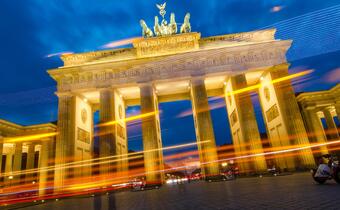 Niemcy:  pierwszy od ponad 30 lat deficyt handlowy